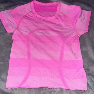 Hot pink lululemon top